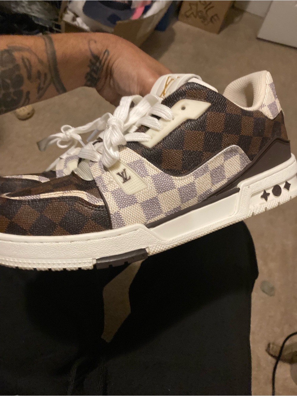 Trainers Men’s Low-Top Sneakers in White and Brown Damier - Picture 4 of 5